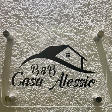 Casa Alessio - Elegante Appartamento Nel Cuore Di Cesano Maderno Exteriér fotografie