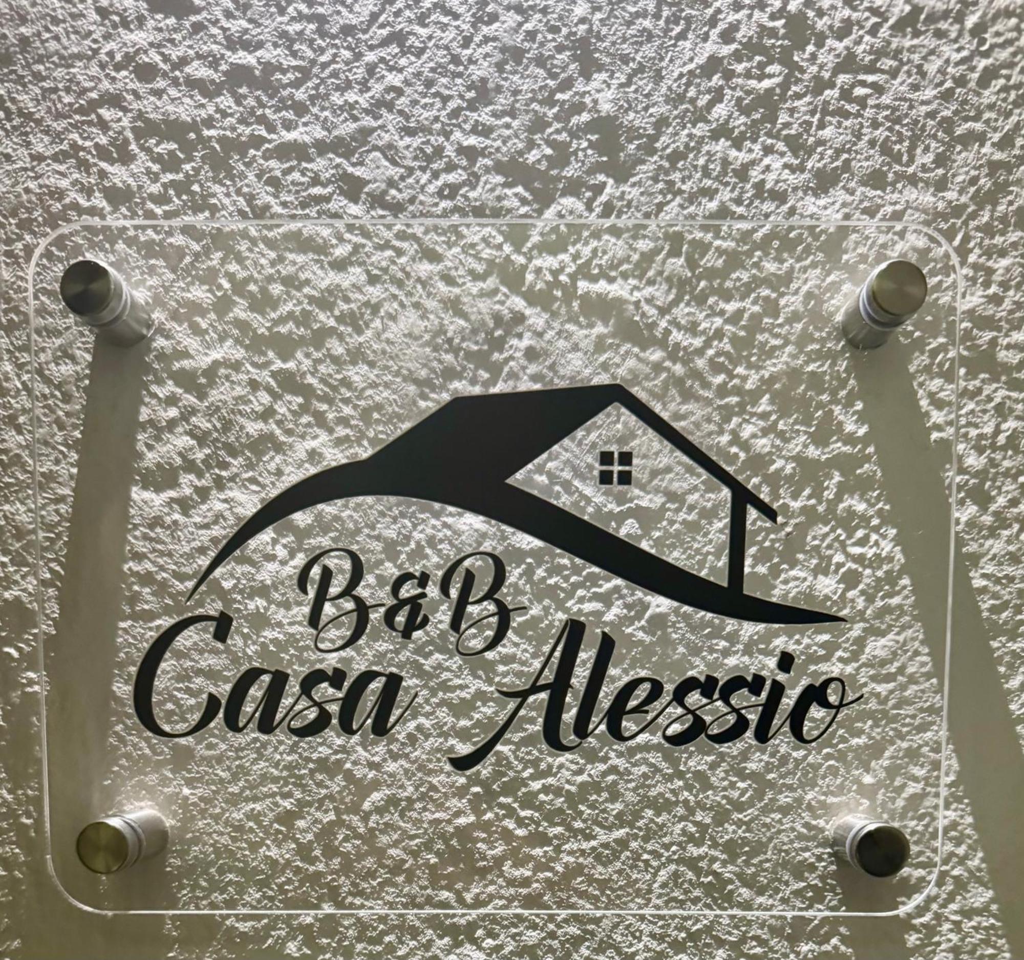 Casa Alessio - Elegante Appartamento Nel Cuore Di Cesano Maderno Exteriér fotografie