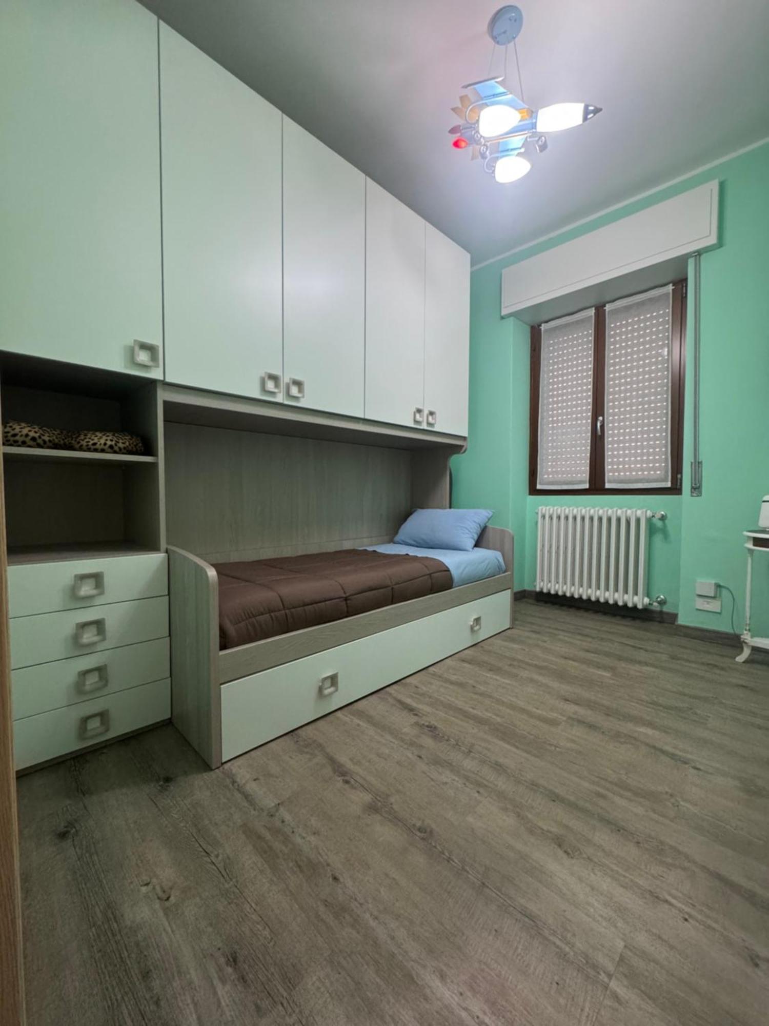 Casa Alessio - Elegante Appartamento Nel Cuore Di Cesano Maderno Exteriér fotografie